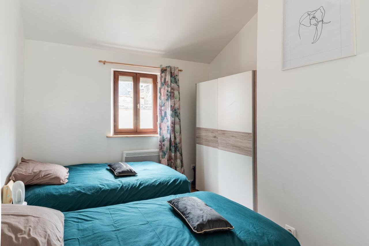 Les Templiers - Maison Avec Cour A 20 M Du Port - Ле-Трепор Екстер'єр фото